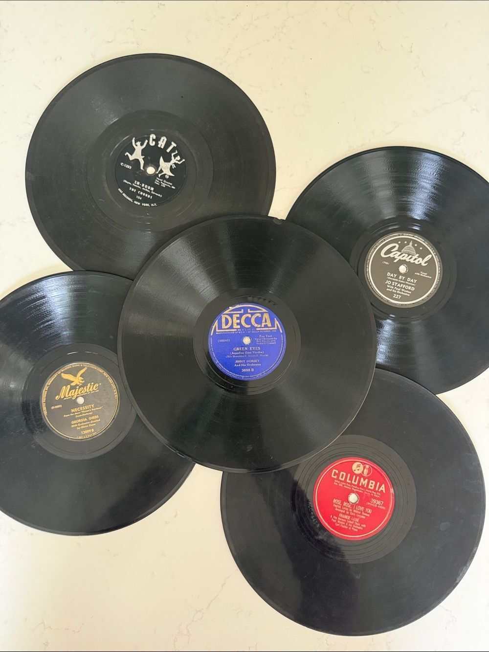 Vintage 78 RPM Vinyl Record Collection - Mixed Labels, Black